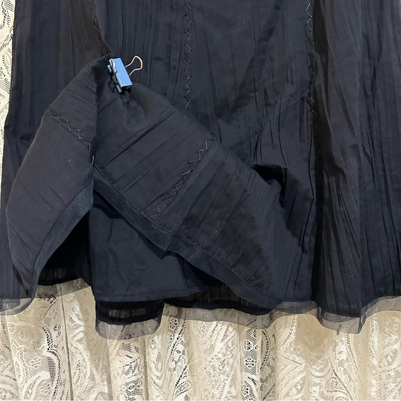 Spanner A line midi skirt with crinoline trim. Dark navy blue. Fully lined. - Picture 2 of 6
